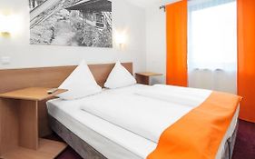 McDreams Hotel Wuppertal City